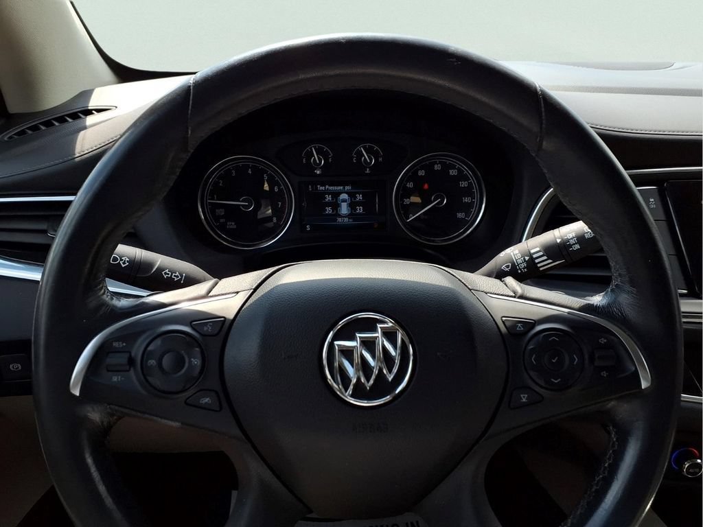 2018 Buick Enclave Essence - Photo 12