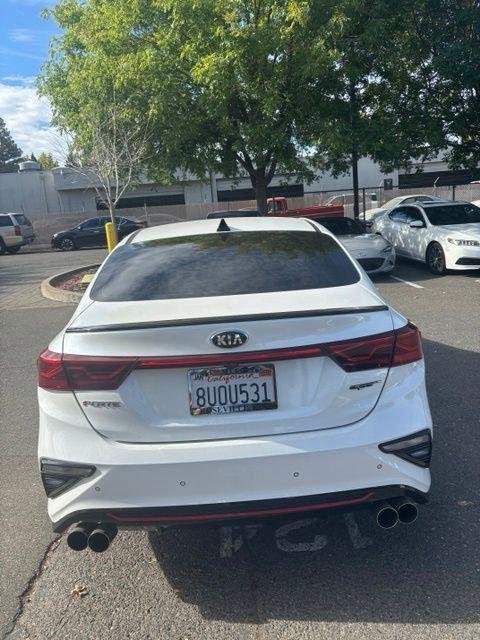 Used 2021 White Kia GT image 5