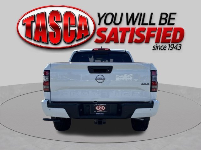 New 2026 Glacier White Nissan Crew Cab SV image 3