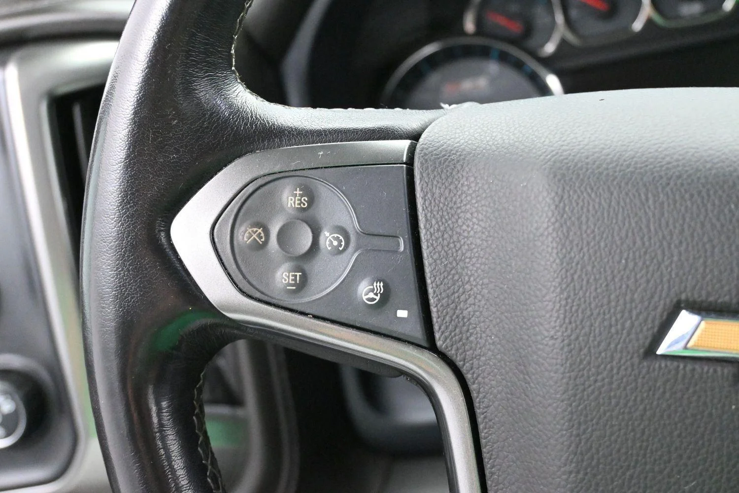 Used 2019 Black Chevrolet LTZ image 18