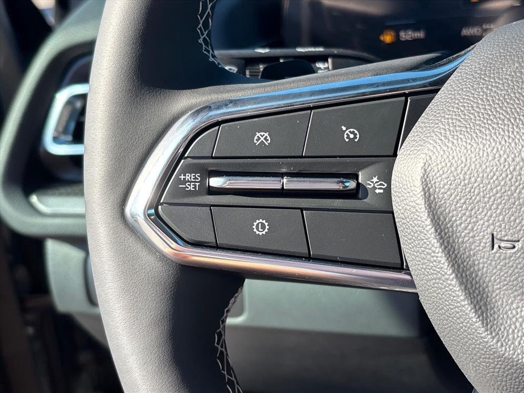 2027 Chevrolet Traverse LT - Photo 11