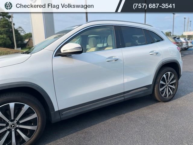 Used 2023 Polar White Mercedes-Benz GLA 250 4MATIC® image 3