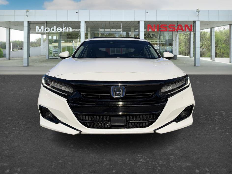 Used 2021 Platinum White Pearl Honda EX image 6