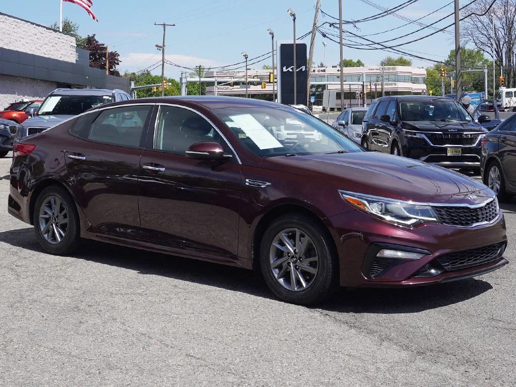Used 2019 Kia Optima LX with VIN 5XXGT4L31KG339869 for sale in Riverdale, NJ