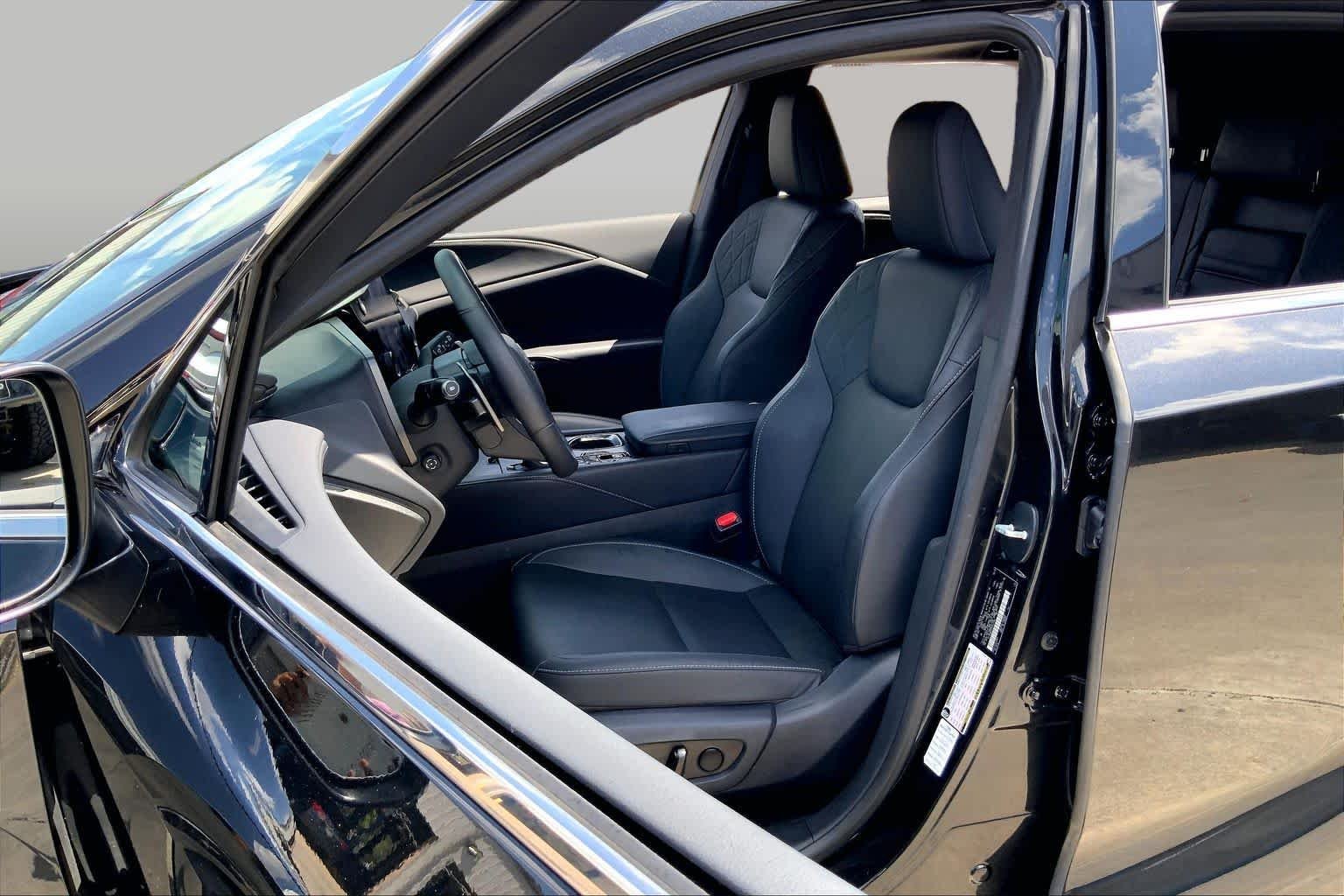 Used 2024 Caviar Lexus Premium image 8