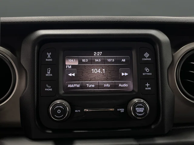 2021 Jeep Wrangler Sport - Photo 16