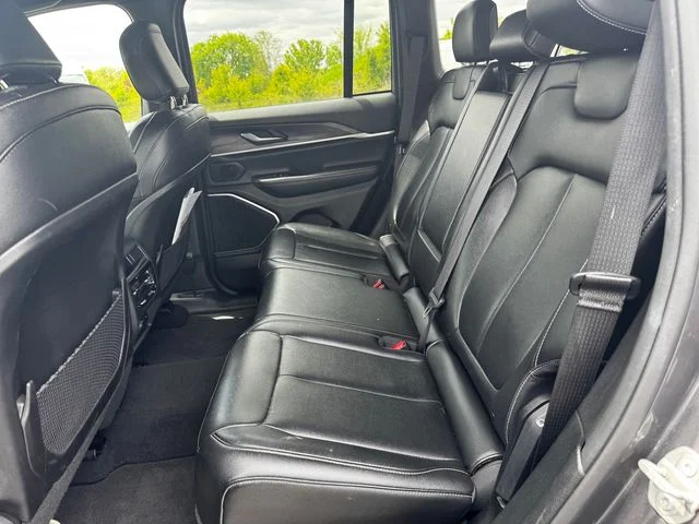 Used 2024 Gray Jeep 4xe image 21
