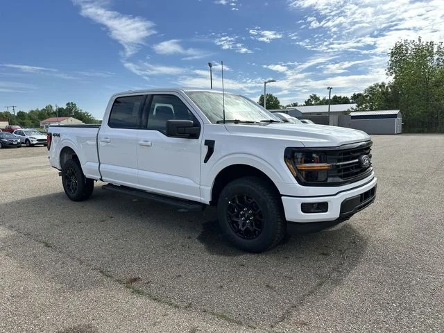 New 2026 Oxford White Ford XLT image 11