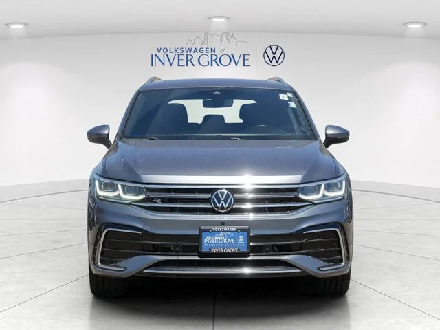 Used 2023 Volkswagen Tiguan SEL R-LINE with VIN 3VV4B7AX9PM114930 for sale in Inver Grove Heights, Minnesota