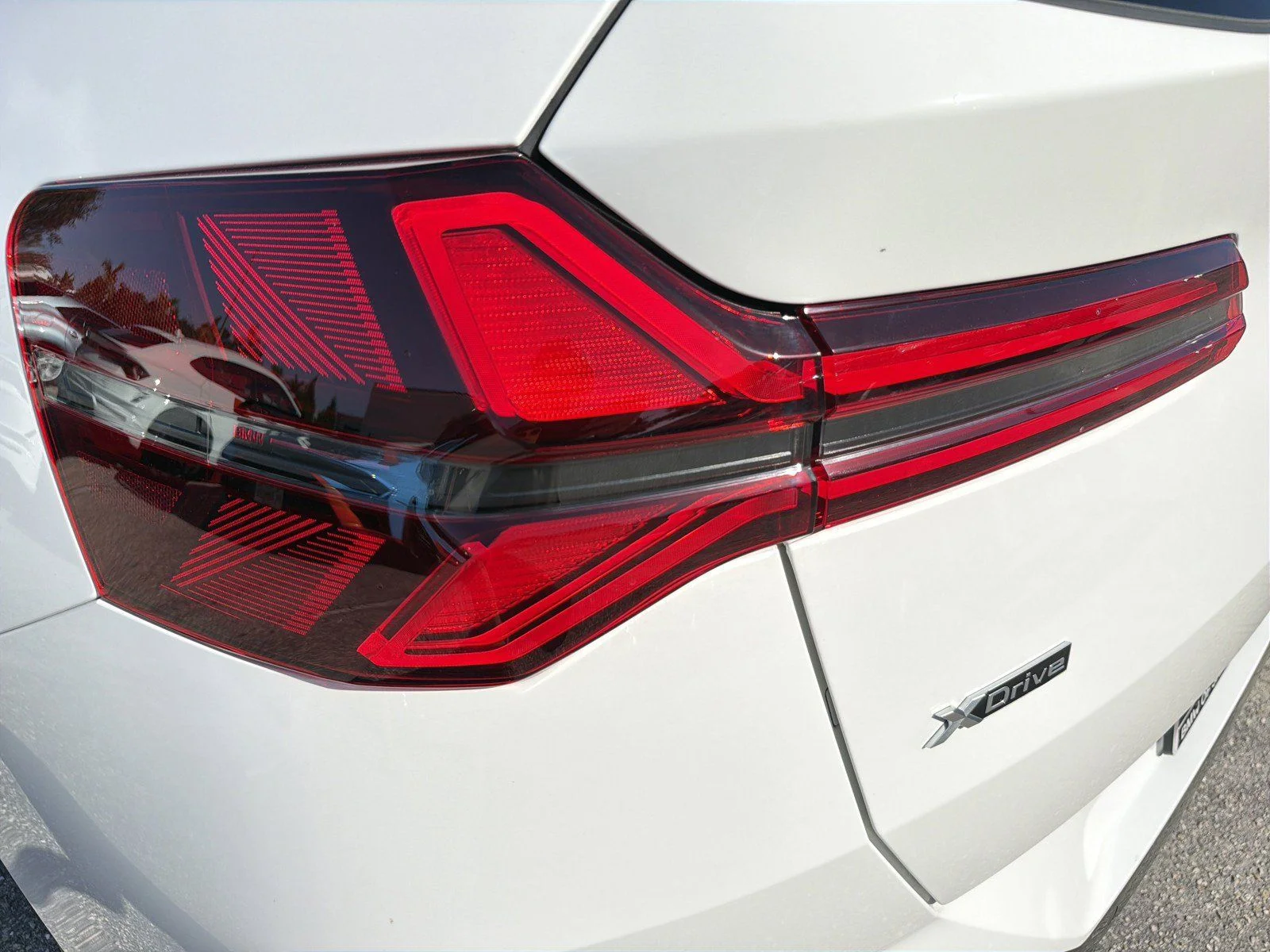 New 2026 Alpine White BMW 30 xDrive image 11