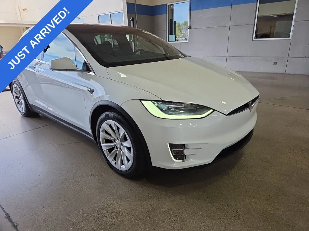 Used 2018 Tesla Model X 75D with VIN 5YJXCAE29JF120131 for sale in Henderson, NV