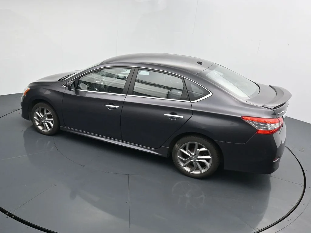 Used 2014 Gray Nissan SR image 23
