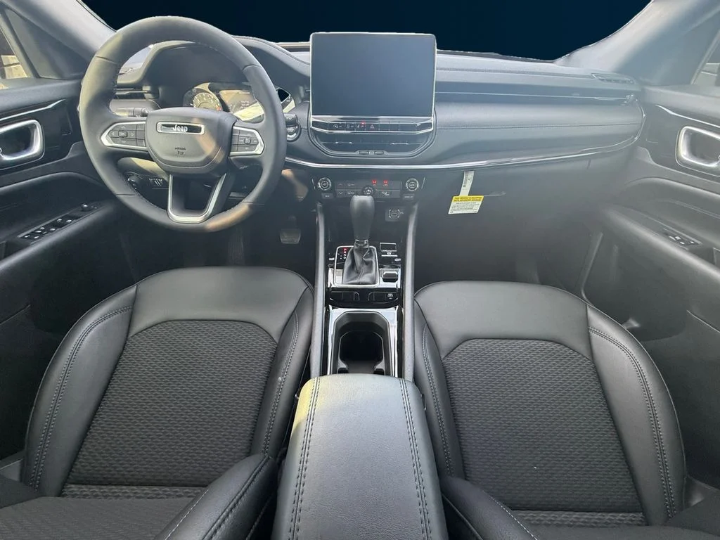 New 2026 Silver Jeep Latitude image 12