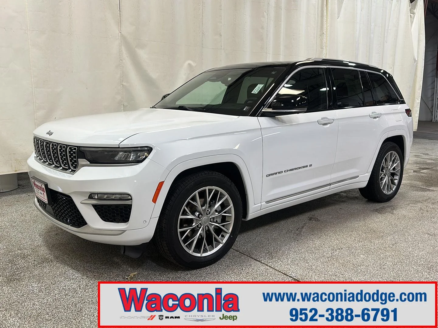 Used 2023 Bright White Clearcoat Jeep Summit image 1