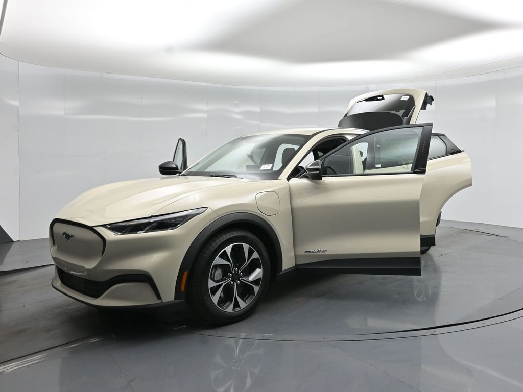 New 2026 Desert Sand Ford Select image 27