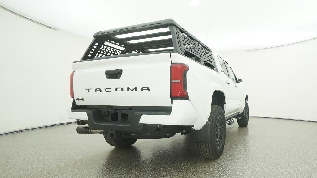 2026 Toyota Tacoma SR5 - Photo 12