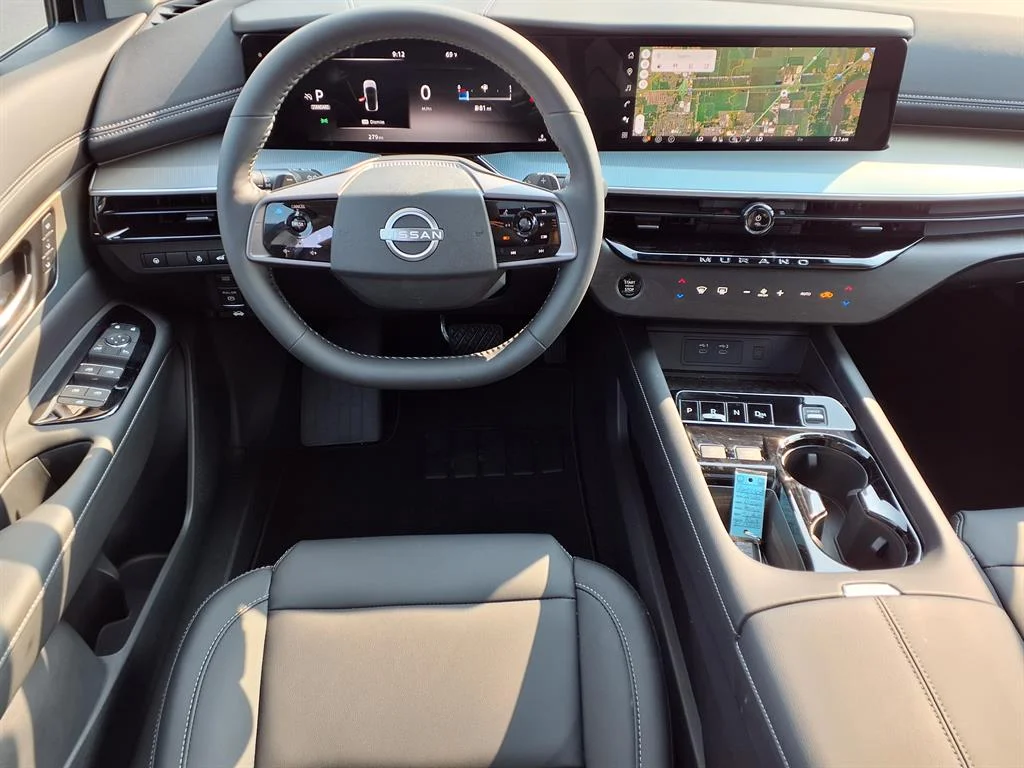 Used 2025 Super Black Nissan SL image 3