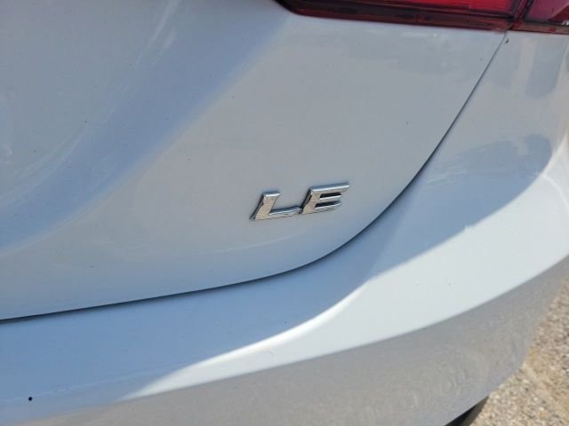 Used 2024 Ice Toyota LE image 22