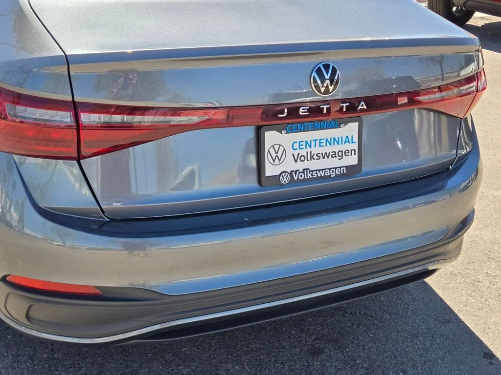 Used 2025 Gray Volkswagen 1.5T S image 5