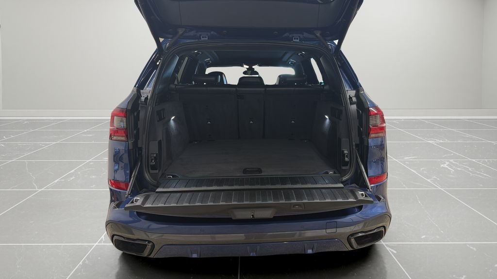 Used 2021 Blue BMW M50i image 61