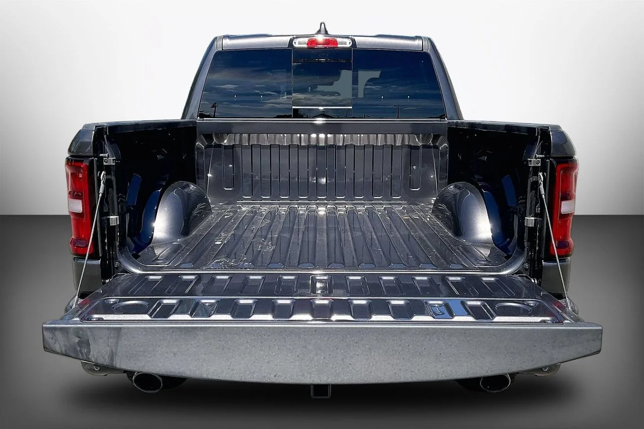New 2026 Granite Crystal Metallic Clearcoat RAM Warlock image 20