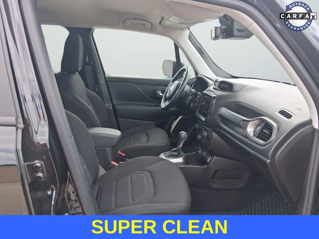 Used 2022 Black Jeep Latitude image 25