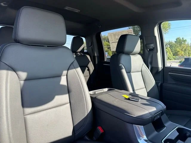 2026 GMC Sierra 2500HD SLT - Photo 7