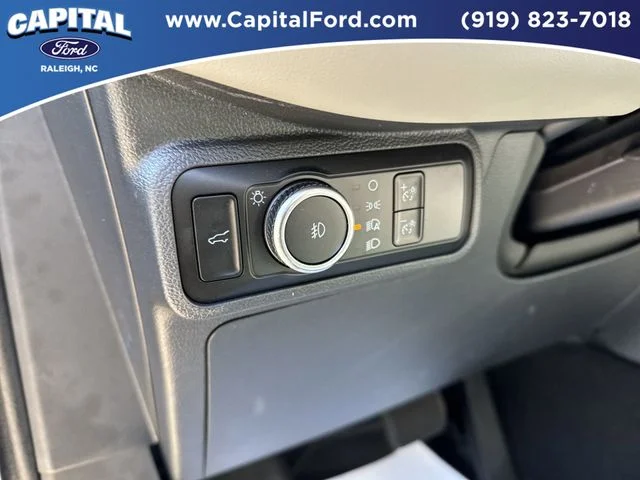 Used 2025 Gray Ford Active image 24
