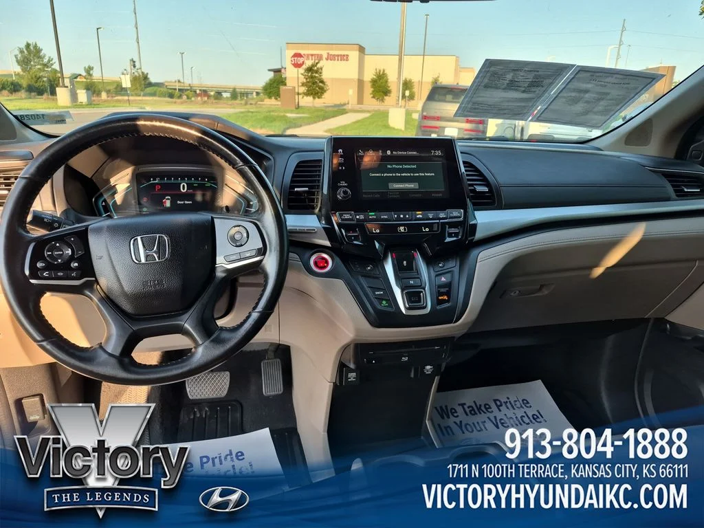 Used 2018  Honda EX-L image 12