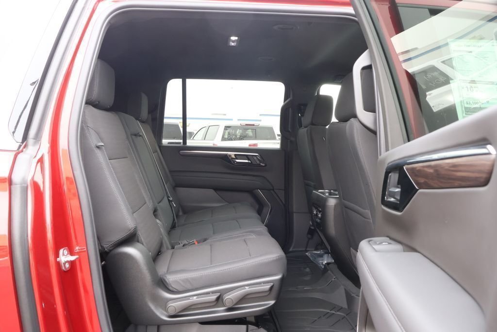 2026 Chevrolet Suburban LS - Photo 37