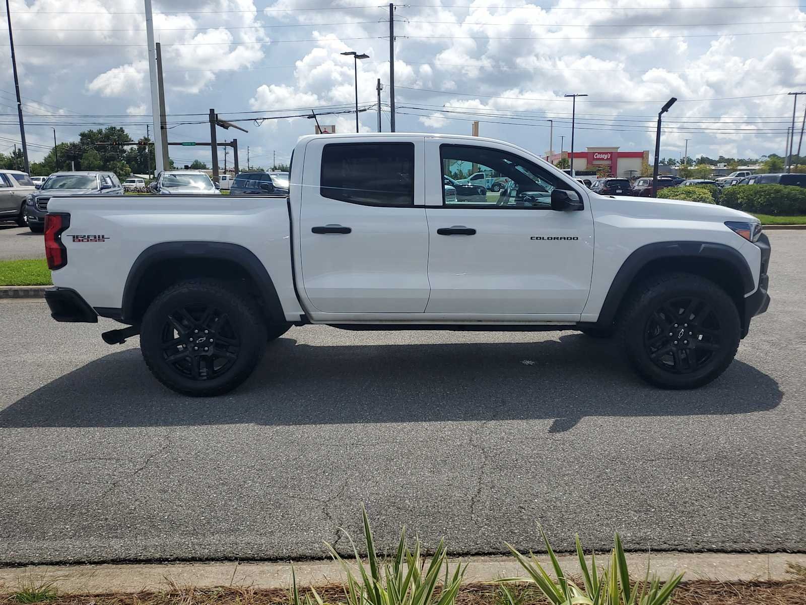 Used 2023 Summit White Chevrolet Trail Boss image 7