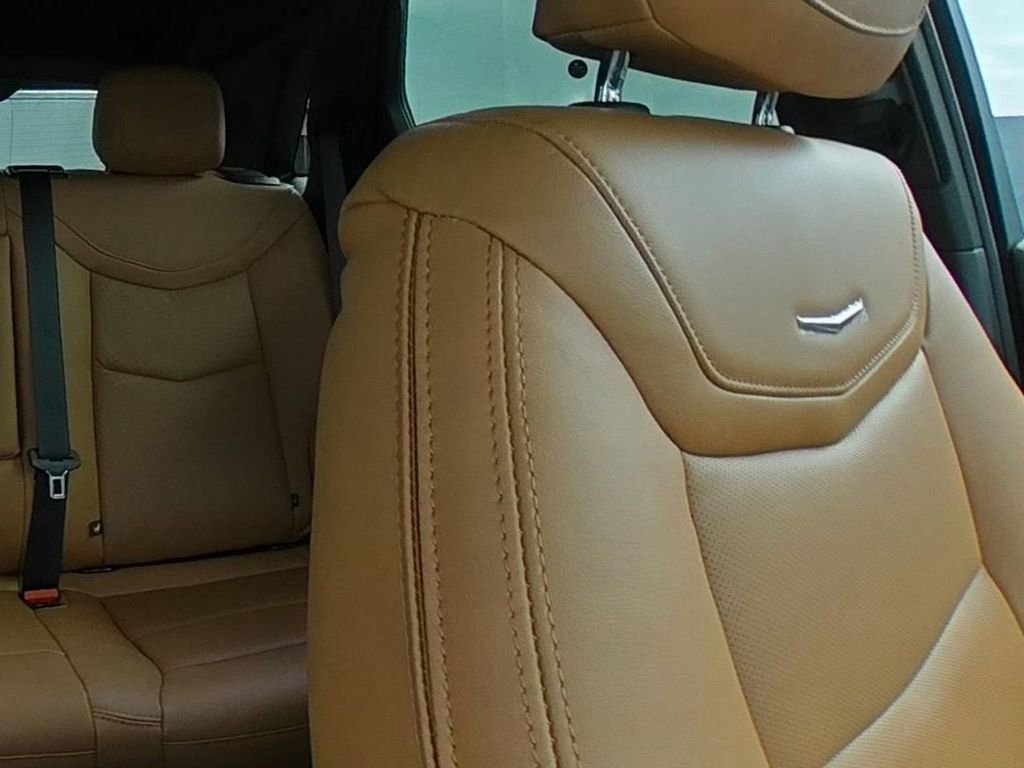 Used 2026 Emerald Lake Metallic Cadillac Premium Luxury image 33