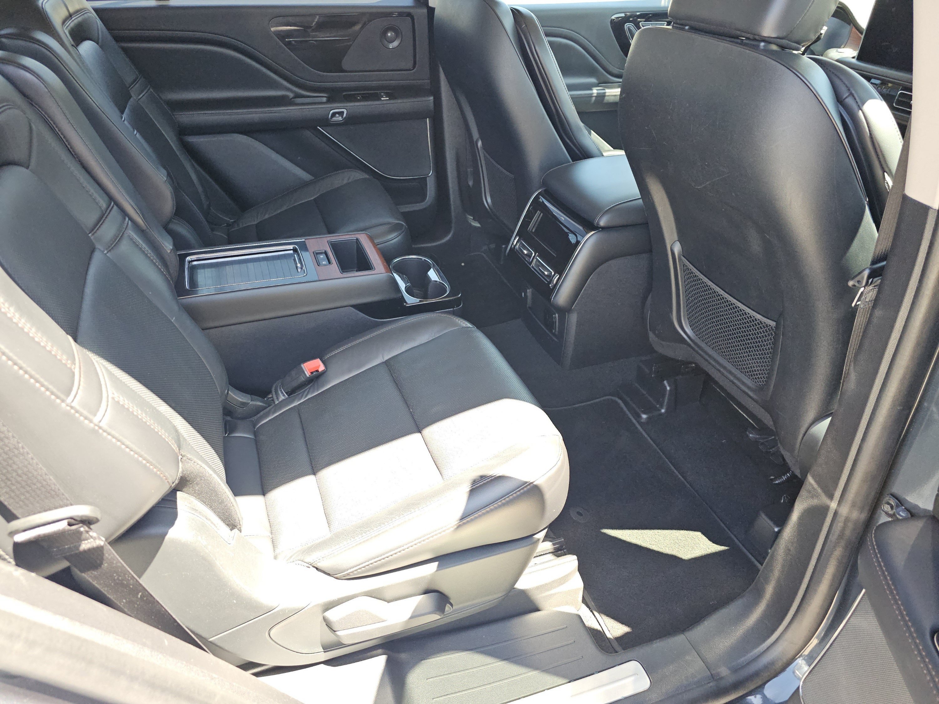 Used 2021 Blue Lincoln Reserve image 30