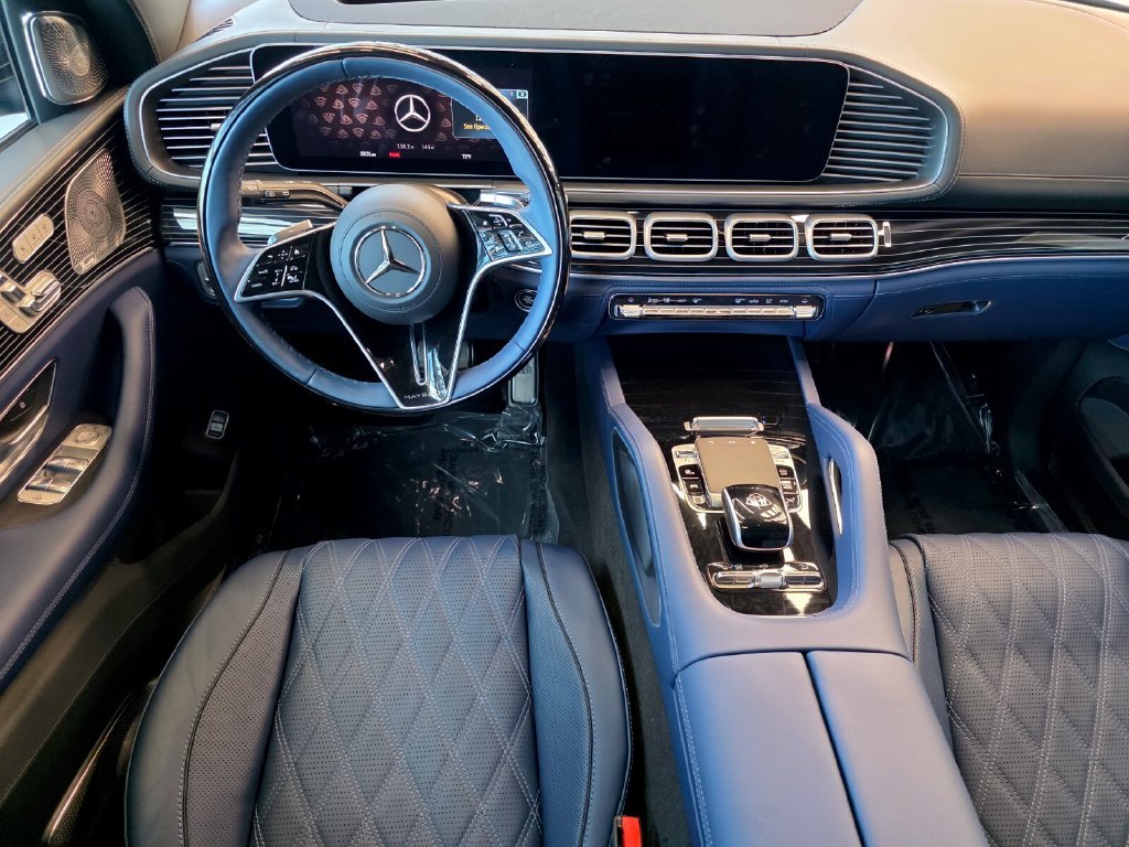 New 2026 Silver Mercedes-Benz Maybach GLS 600 image 10