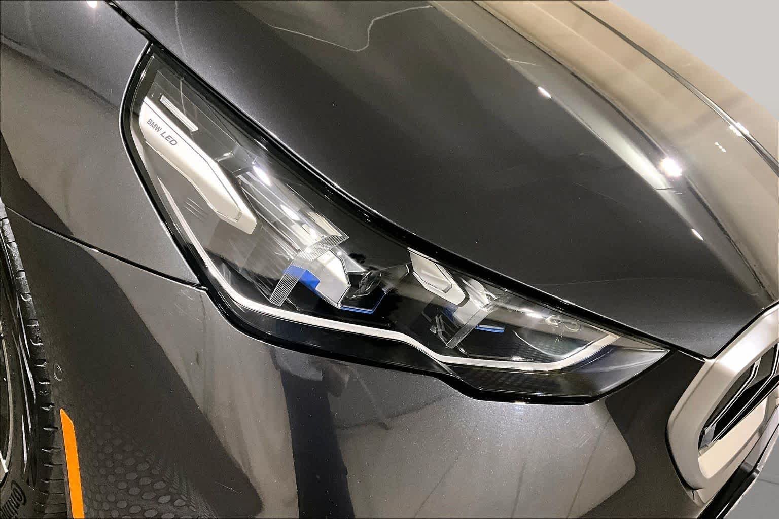 Used 2026 Dark Graphite Metallic BMW xDrive40 image 26