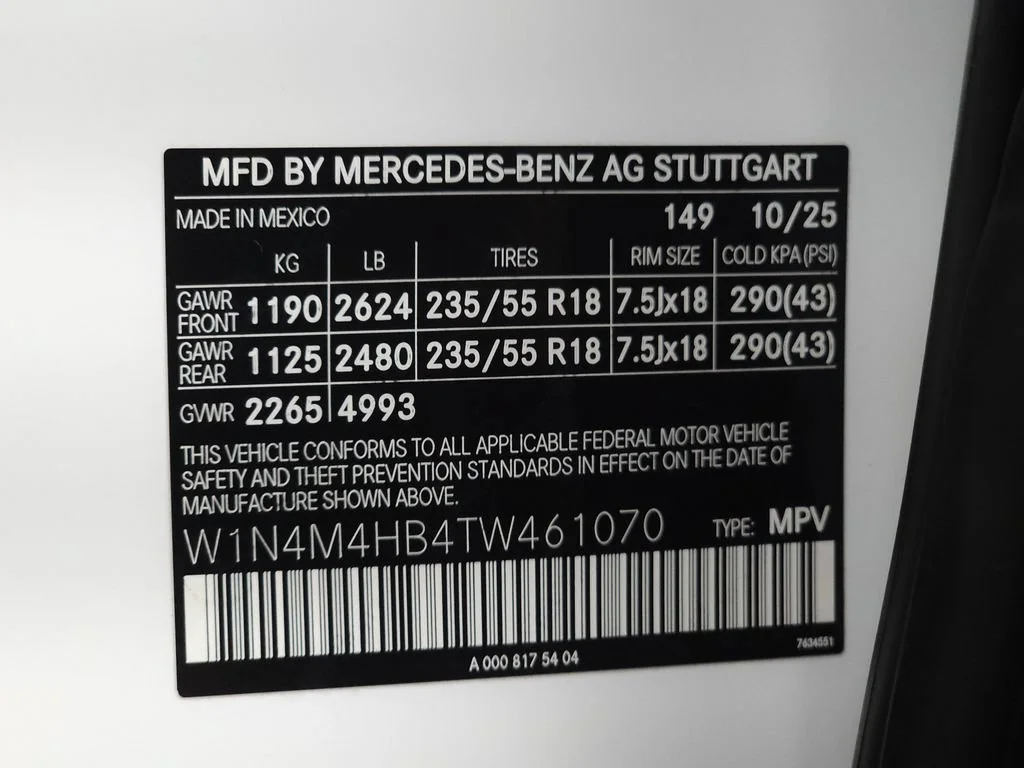 New 2026 Polar White Mercedes-Benz GLB 250 image 71