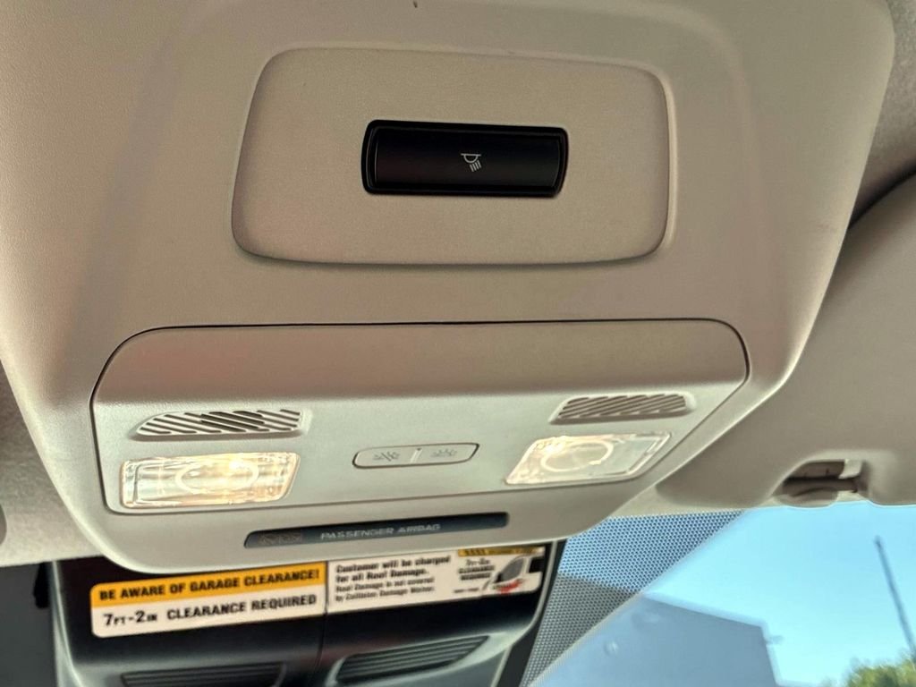 Used 2025 White Ford  image 34