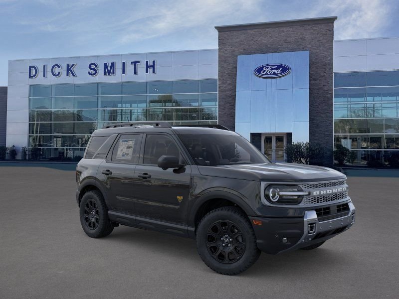 New 2025 Shadow Black Ford Badlands® image 8