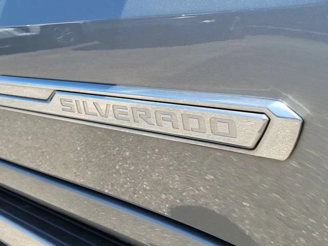 Certified Used 2025 Sterling Gray Metallic Chevrolet High Country image 10