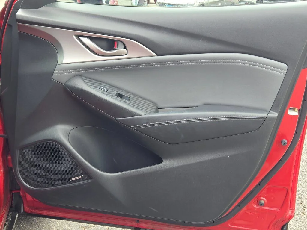 Used 2019 Red Mazda Touring image 8