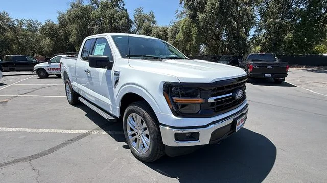 New 2026 Oxford White Ford XLT image 36