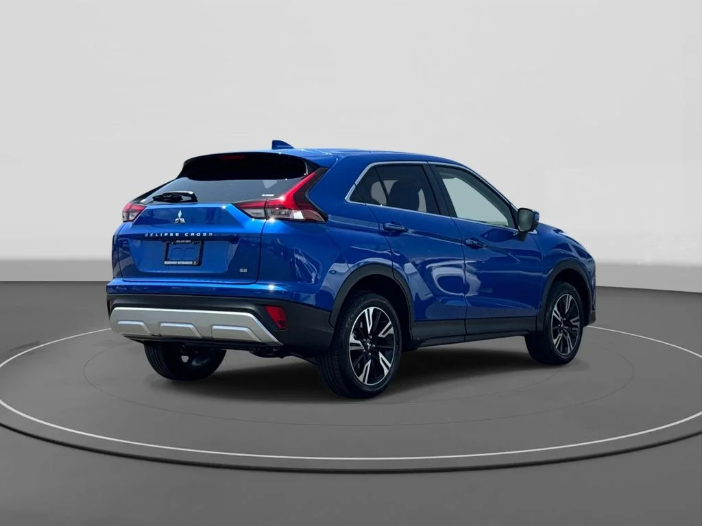 New 2026 Blue Mitsubishi SE 1.5T S-AWC image 5