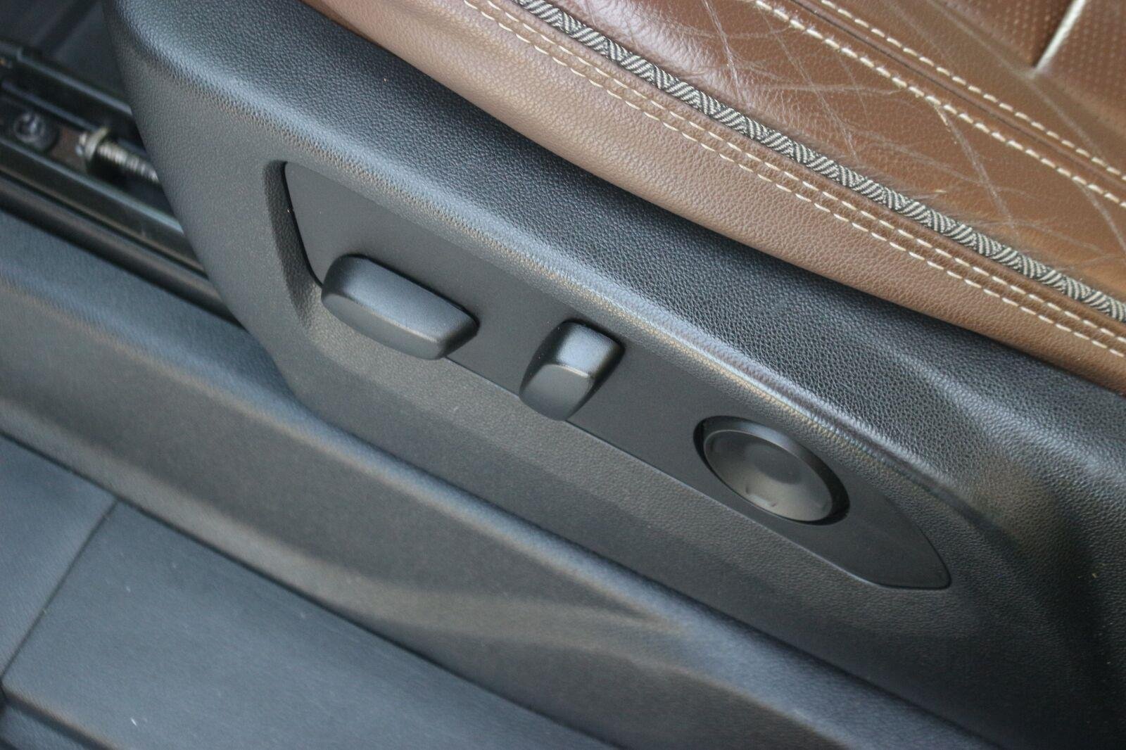 Used 2021 IRIDESCENT PEARL TRICOAT Chevrolet High Country image 17