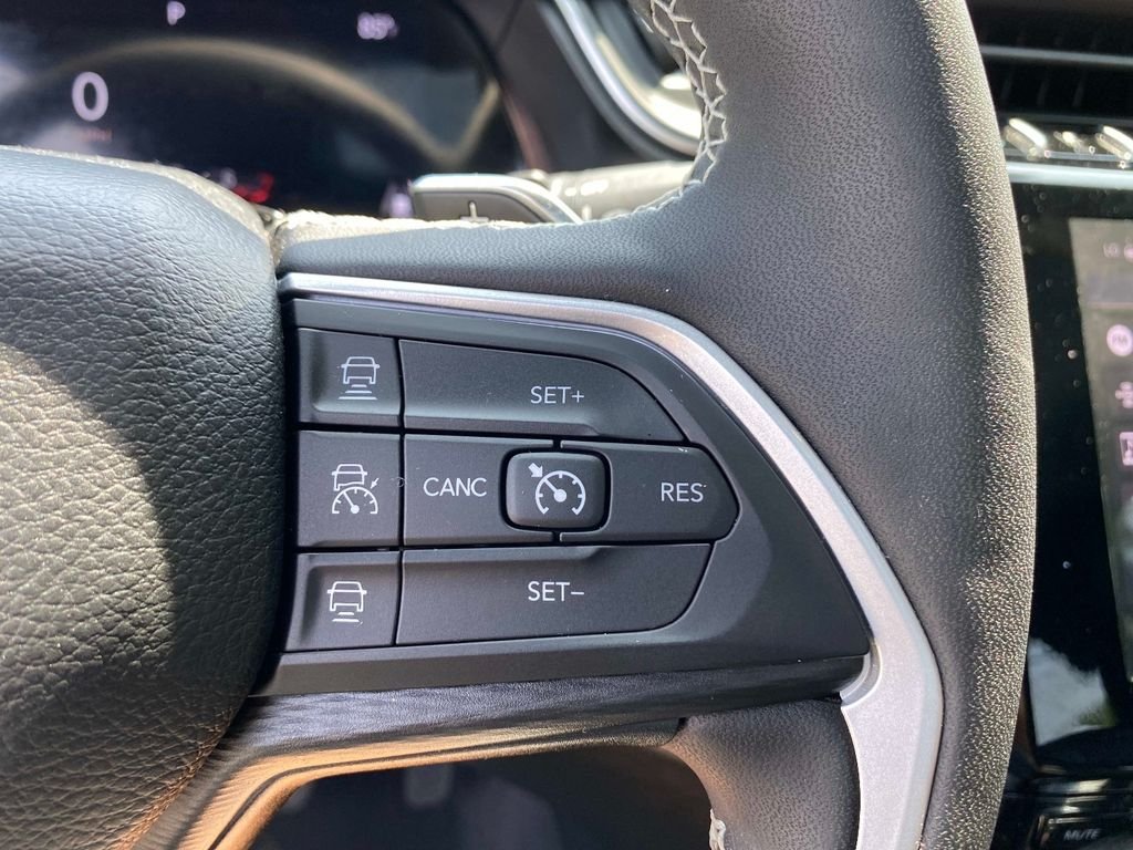 Used 2023 White Jeep Altitude X image 21