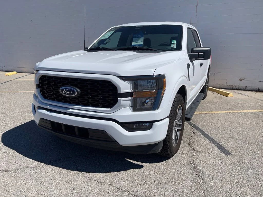 Certified Used 2023 Oxford White Ford XL image 1