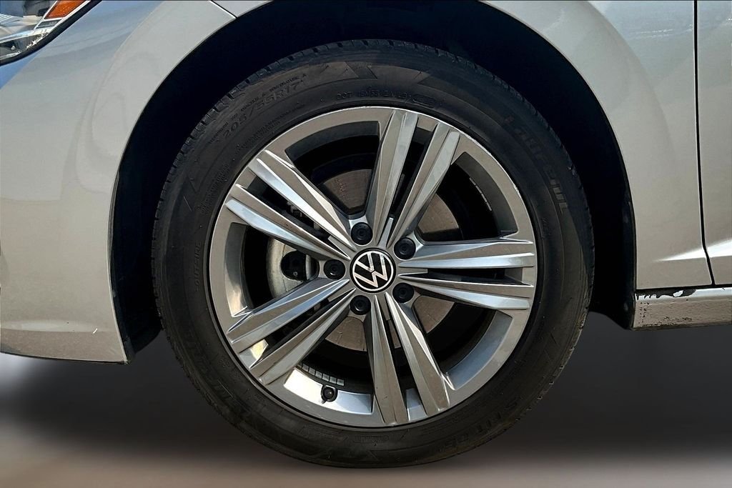 Used 2024 Silver Volkswagen 1.5T SE image 31
