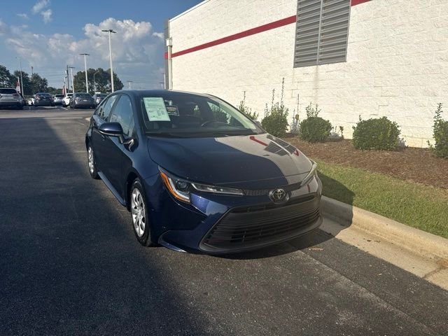 Used 2025  Toyota LE image 1