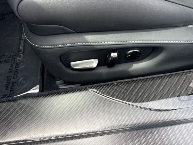 Used 2021 White Lexus 500 image 12