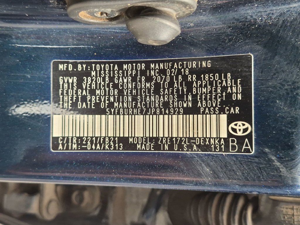 Used 2018 Blue Toyota LE image 32