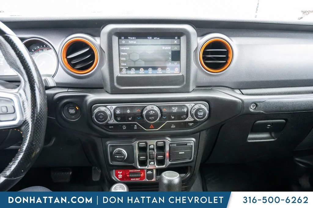 2021 Jeep Gladiator Mojave - Photo 9
